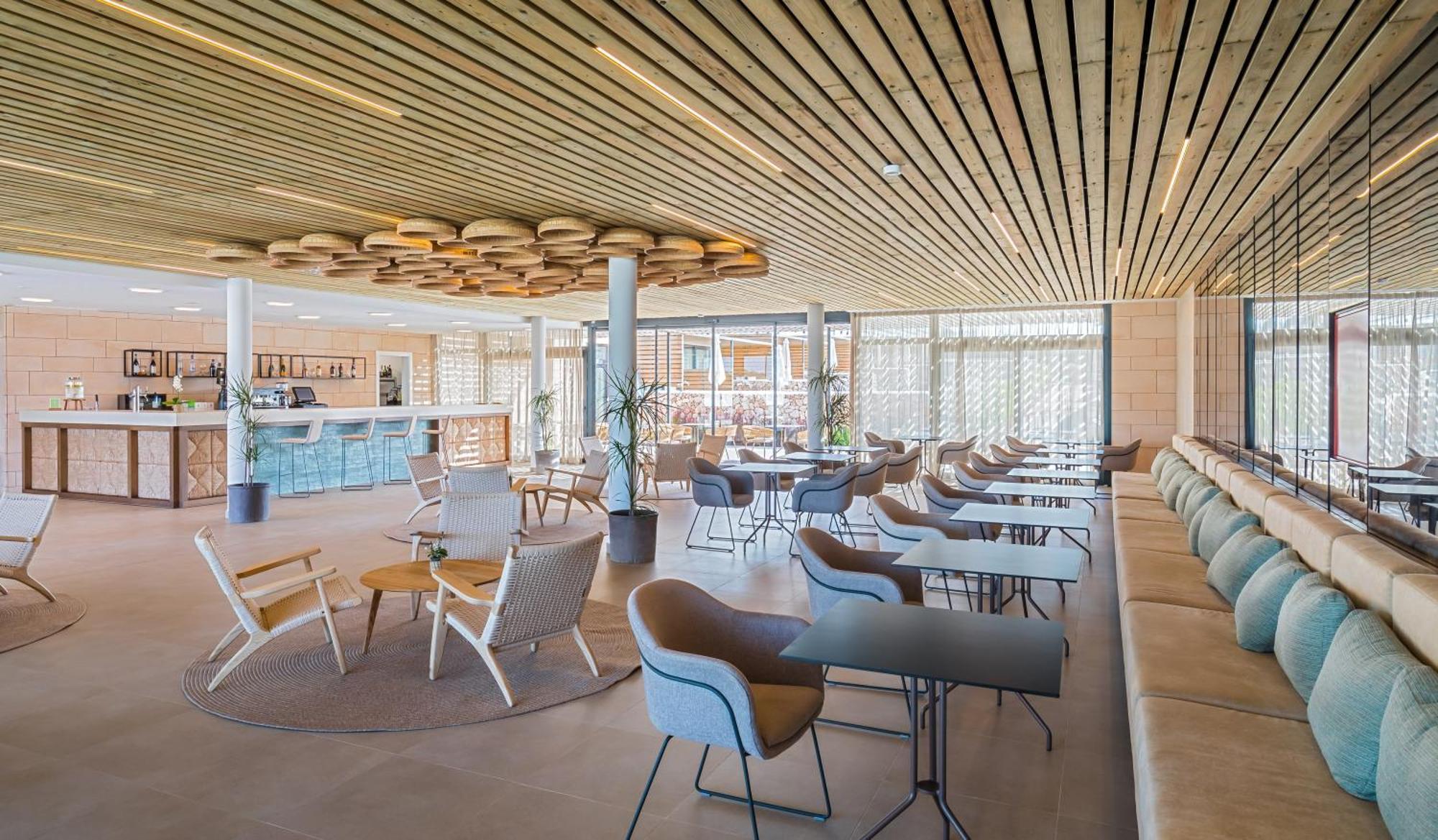 Barcelo Nura Hotel Sant Lluis Ngoại thất bức ảnh