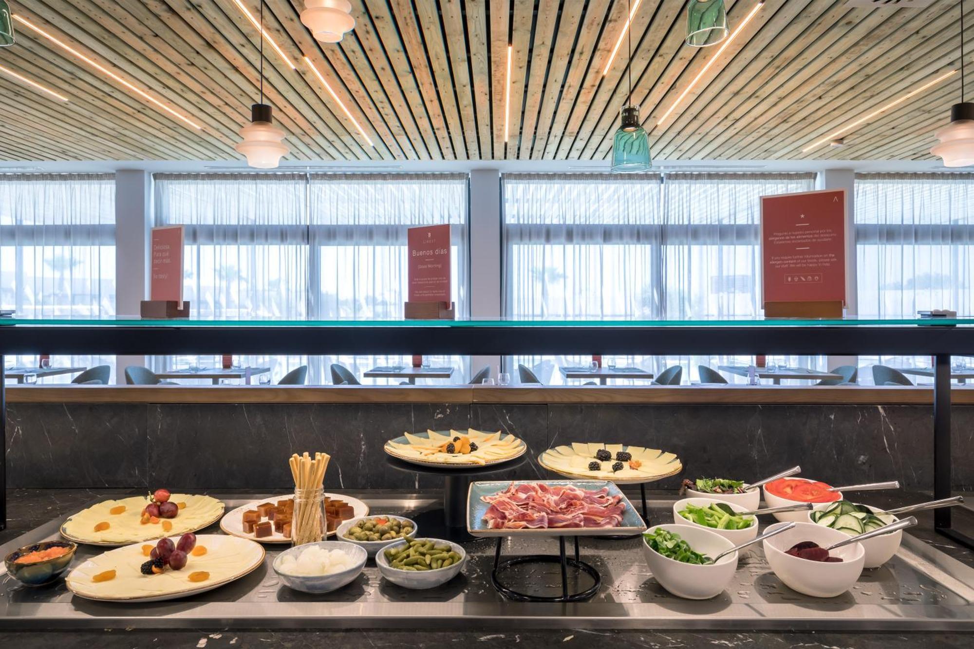 Barcelo Nura Hotel Sant Lluis Ngoại thất bức ảnh
