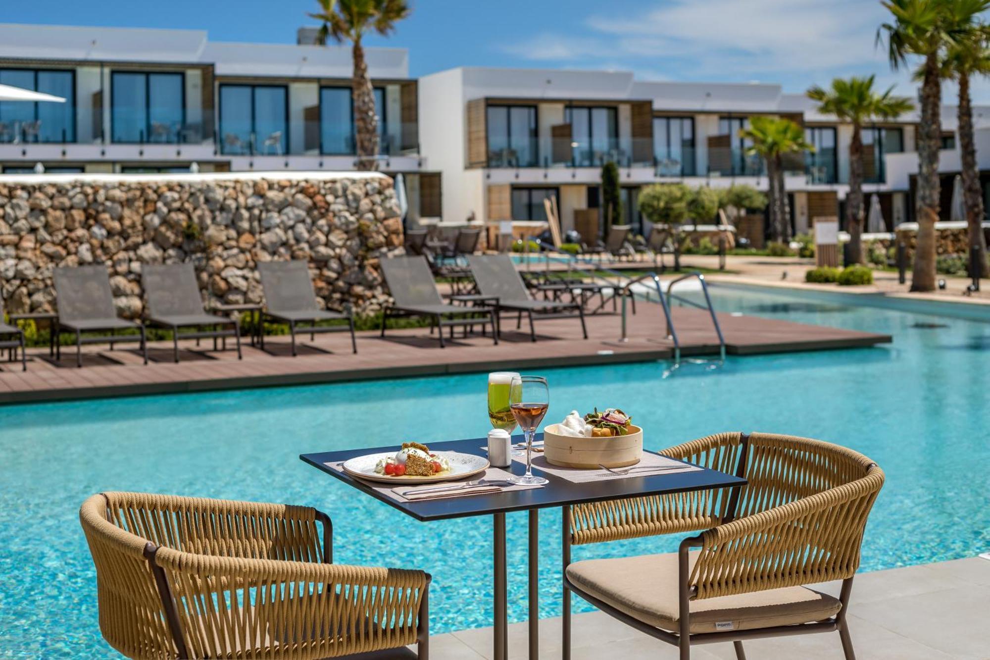 Barcelo Nura Hotel Sant Lluis Ngoại thất bức ảnh