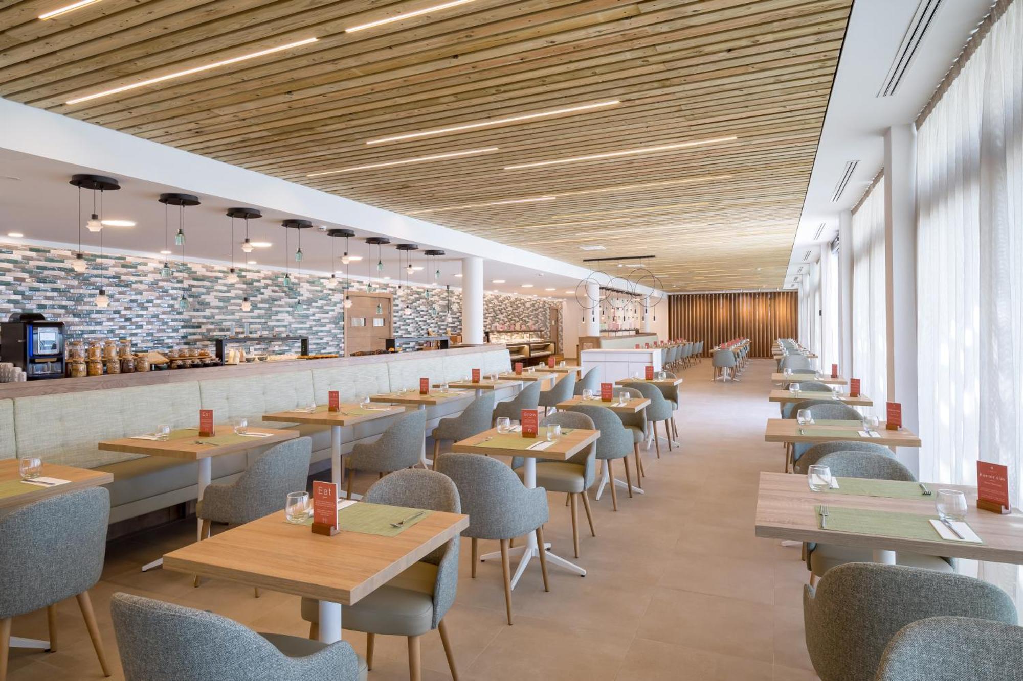 Barcelo Nura Hotel Sant Lluis Ngoại thất bức ảnh