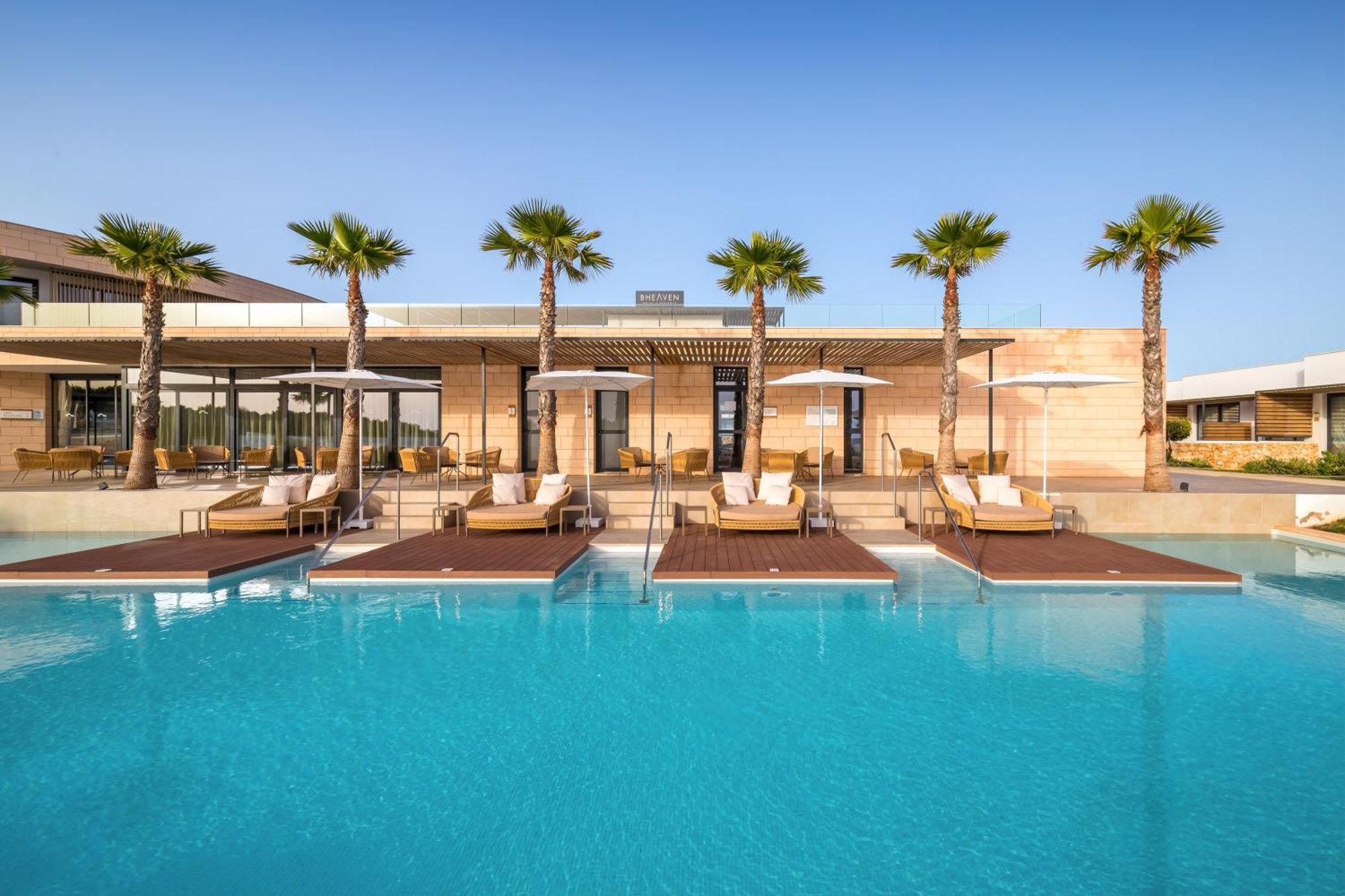 Barcelo Nura Hotel Sant Lluis Ngoại thất bức ảnh