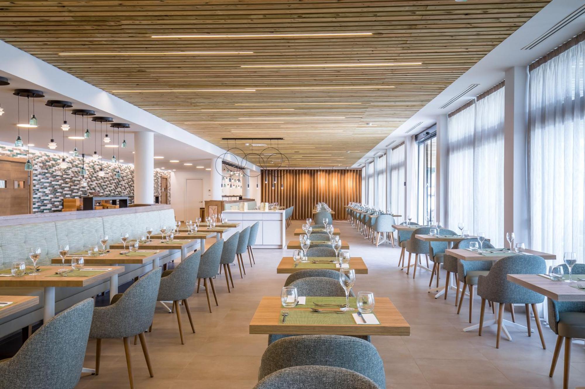 Barcelo Nura Hotel Sant Lluis Ngoại thất bức ảnh