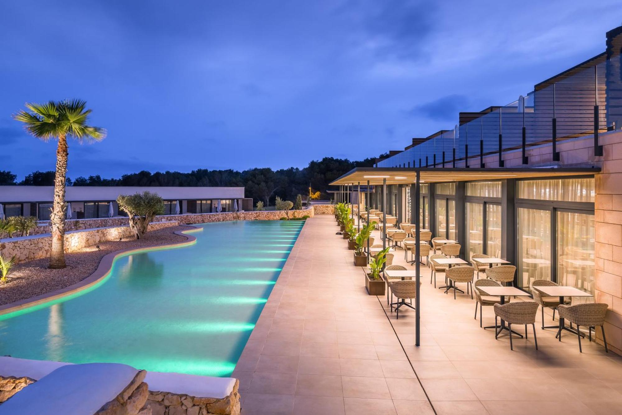 Barcelo Nura Hotel Sant Lluis Ngoại thất bức ảnh