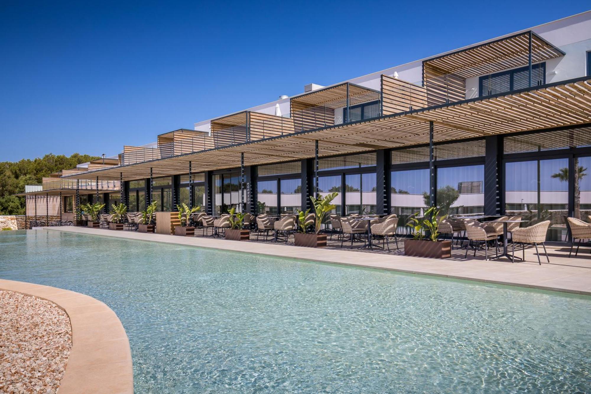 Barcelo Nura Hotel Sant Lluis Ngoại thất bức ảnh