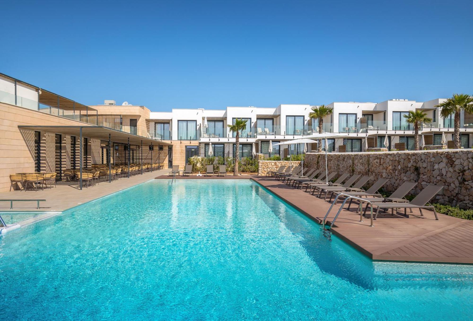 Barcelo Nura Hotel Sant Lluis Ngoại thất bức ảnh